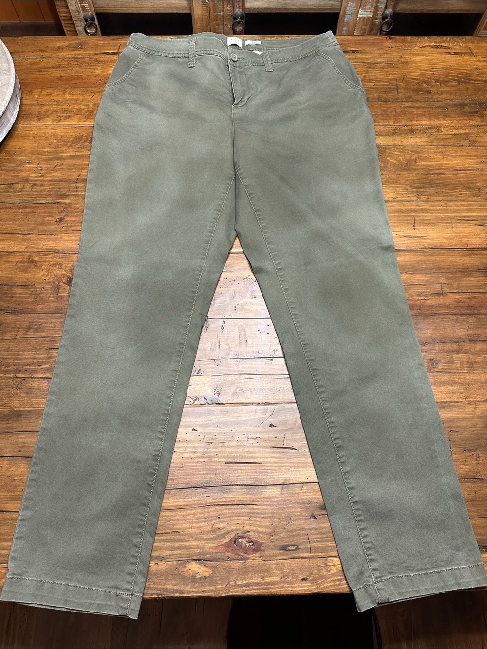 Women’s Olive Green Straight Leg Chino-style Pants - size 12